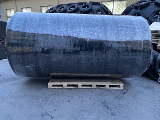 Offshore platformları ve gemi yatakları için ağır yüklü köpükle doldurulmuş fender